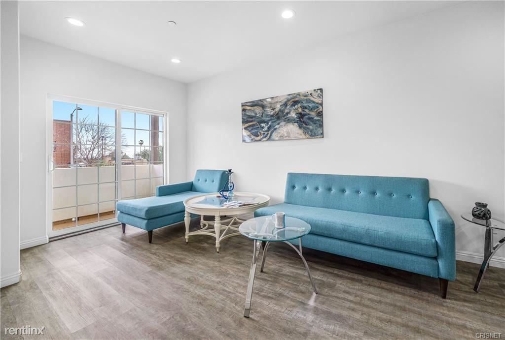 1101 N Maclay Ave #5