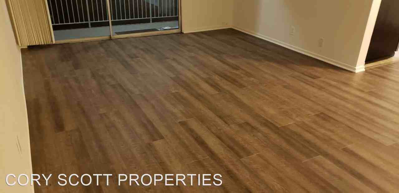 1027 N. OGDEN DRIVE - Photo 3 of 16