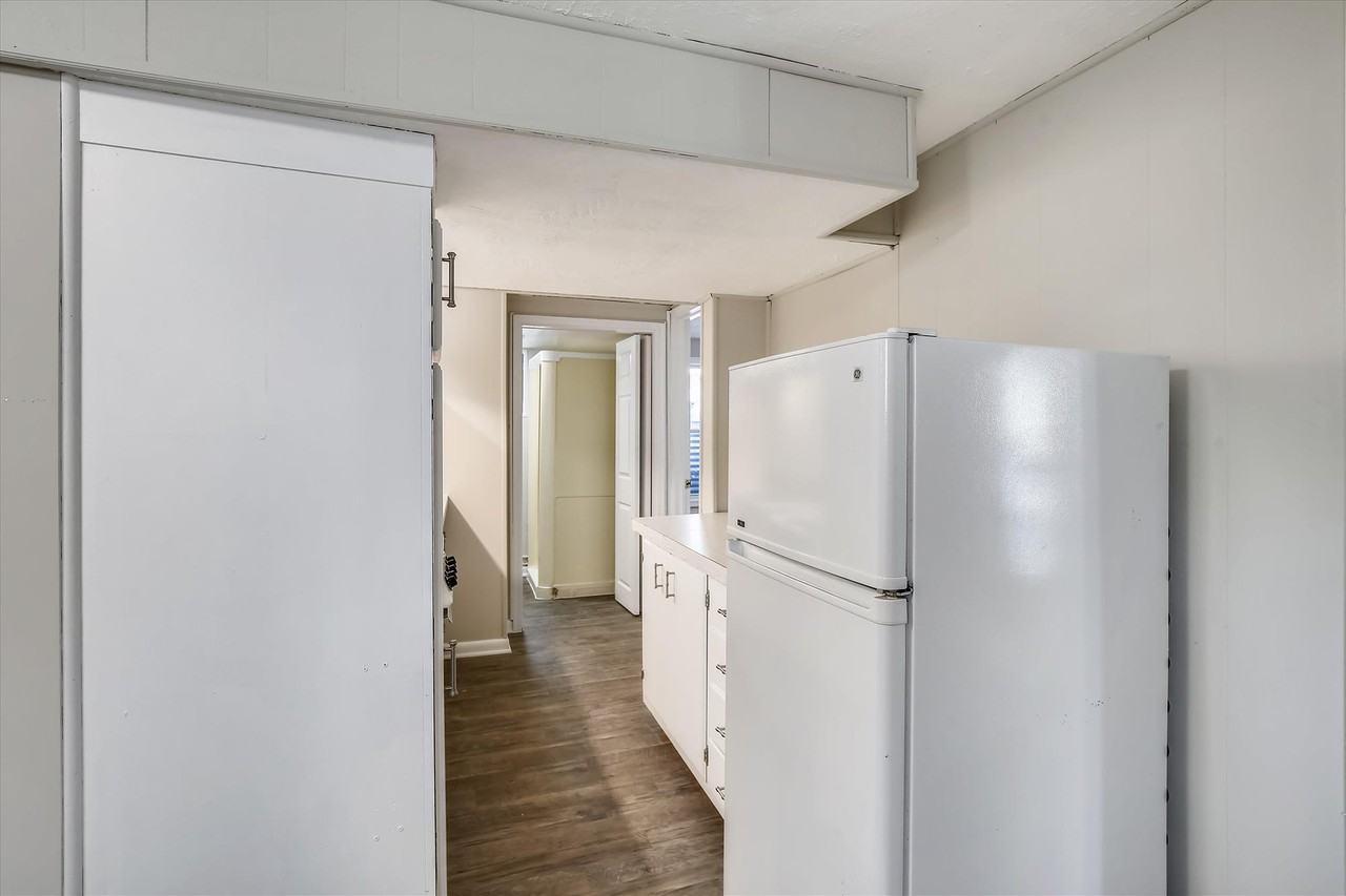 5619 6th St N Lowr - Photo 7 of 13