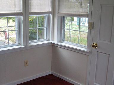 46 E Franklin St - Photo 2 of 17