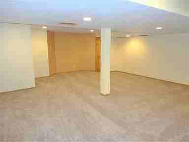 1114 Heron Ct - Photo 2 of 16