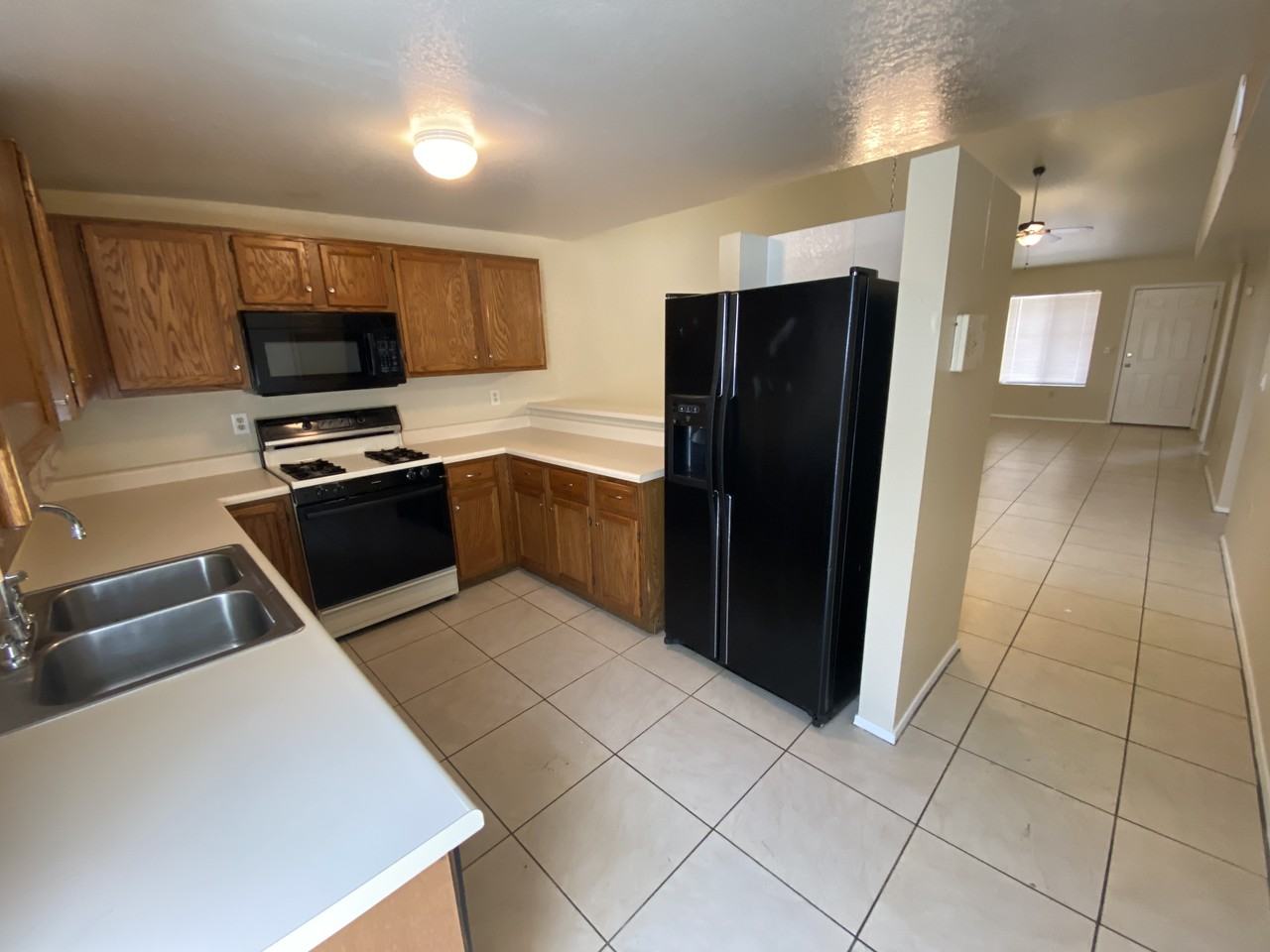 2763 N Centre Court Dr - Photo 2 of 10