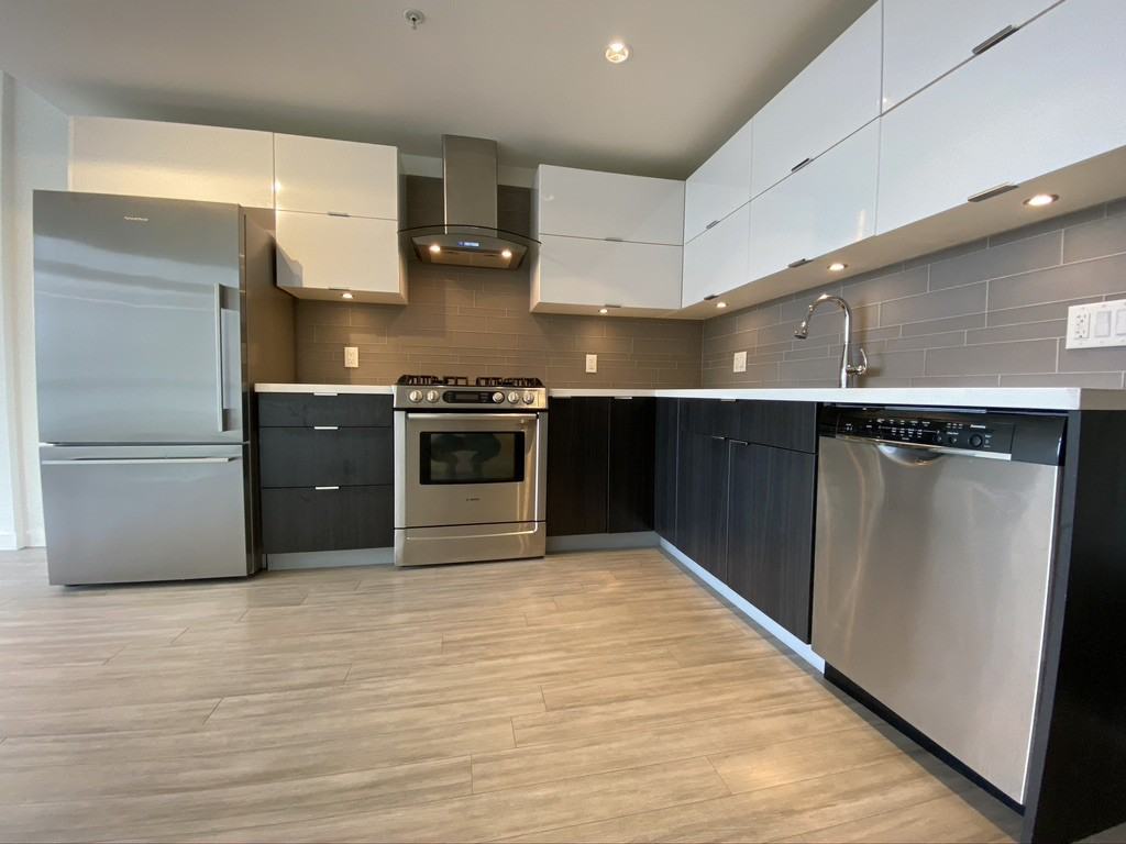 1775 Quebec Street #704 - Photo 6 of 32