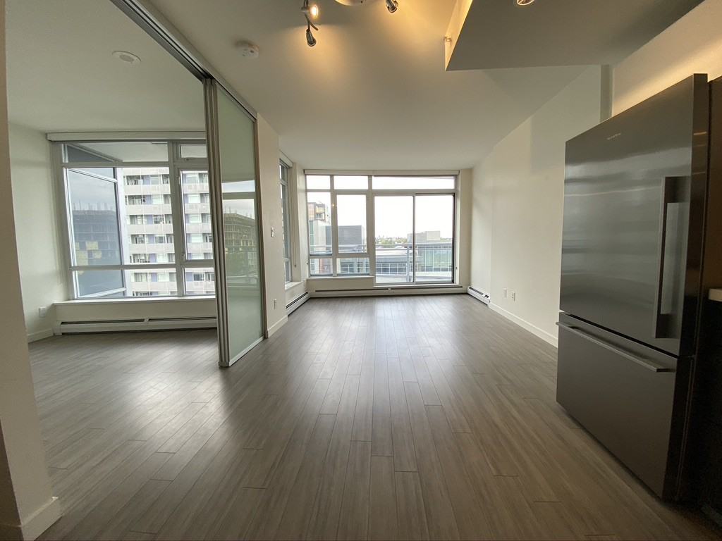 1775 Quebec Street #704 - Photo 4 of 32