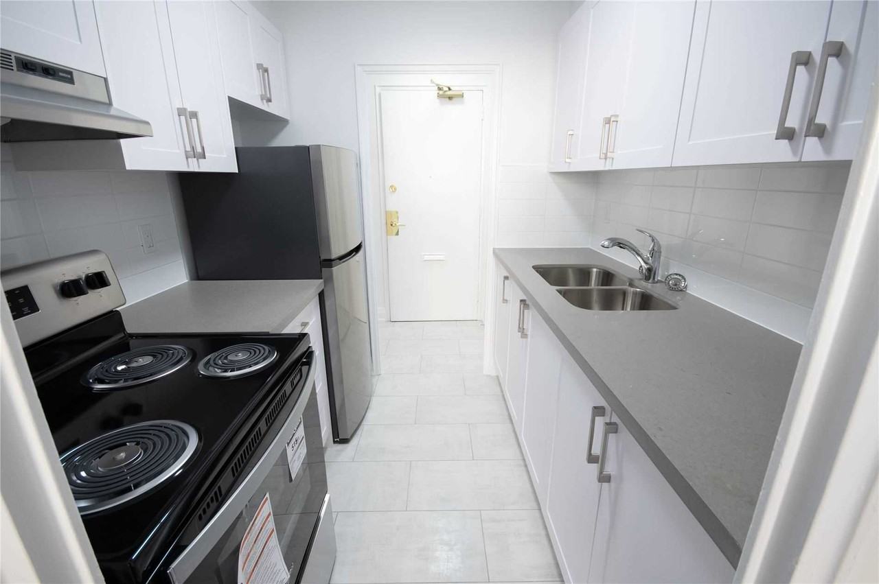 100 Maitland Street #306