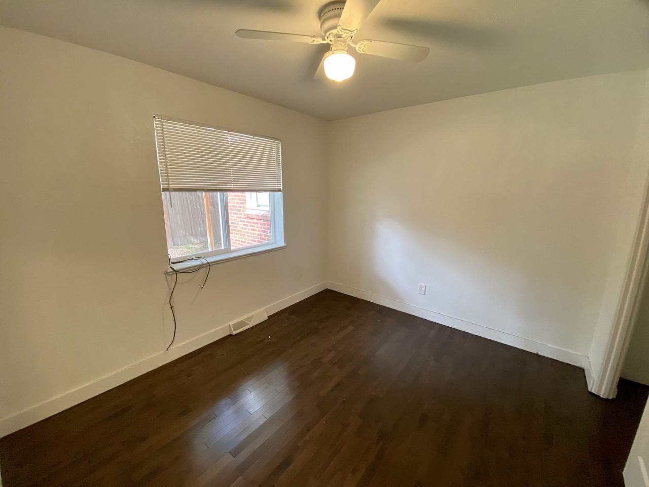 2627 E Martin Luther King Blvd - Photo 7 of 12