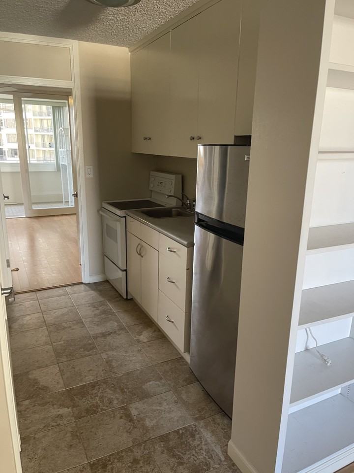 425 Ena Road #907C - Photo 3 of 14