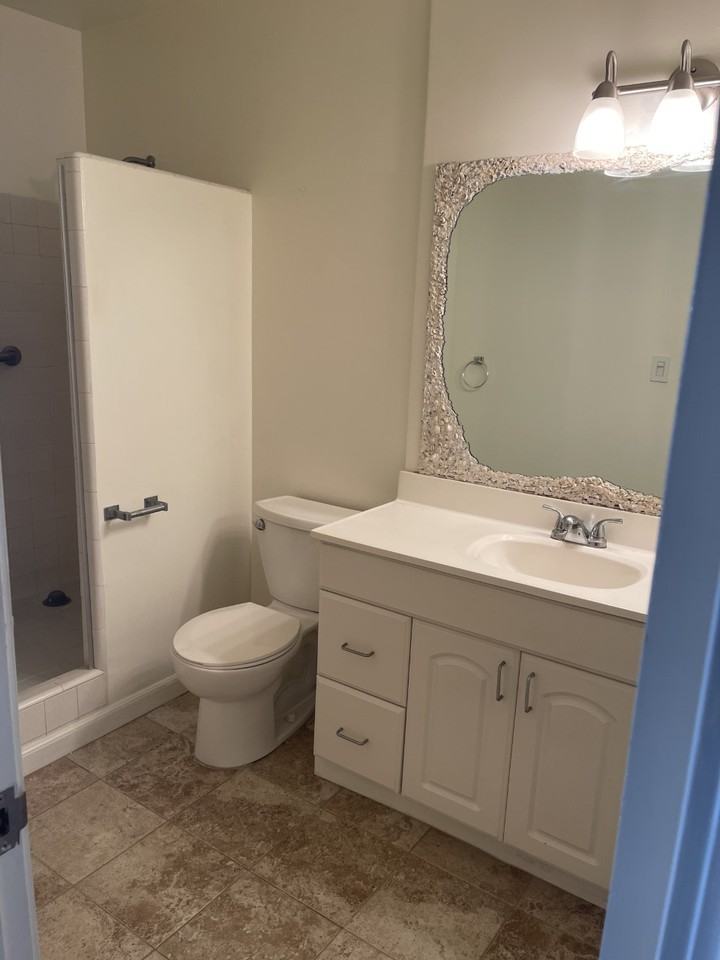 425 Ena Road #907C - Photo 5 of 14