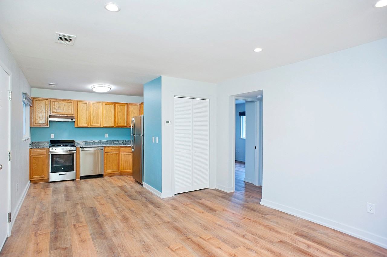 20 Silopanna Road-17 #17 - Photo 2 of 17