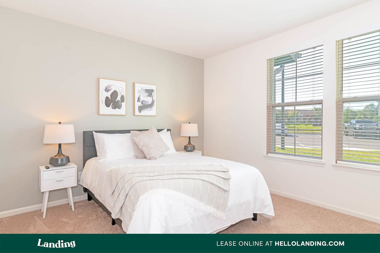 6505 Collins Road.501094 #417 - Photo 2 of 23