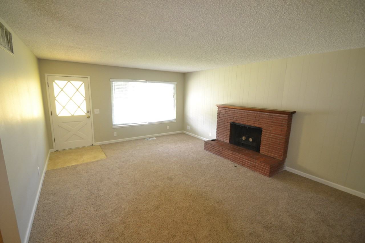 910 California St - Photo 3 of 11