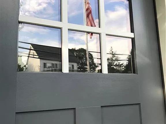 301 Main St - Photo 3 of 19