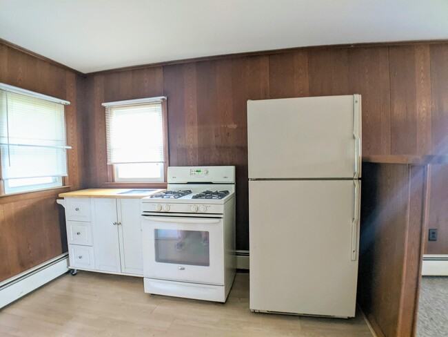 39 Nh Route 106 - Photo 3 of 20