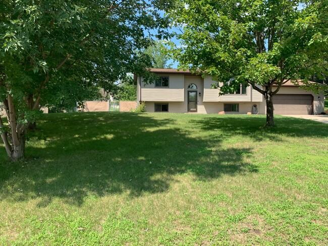 W10750 Airport Rd #Lodi - Photo 2 of 15