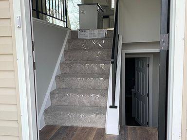 122 Mcdonald Dr - Photo 2 of 15