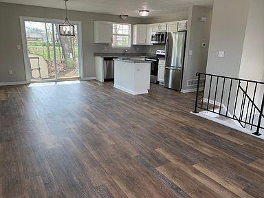 122 Mcdonald Dr - Photo 3 of 15