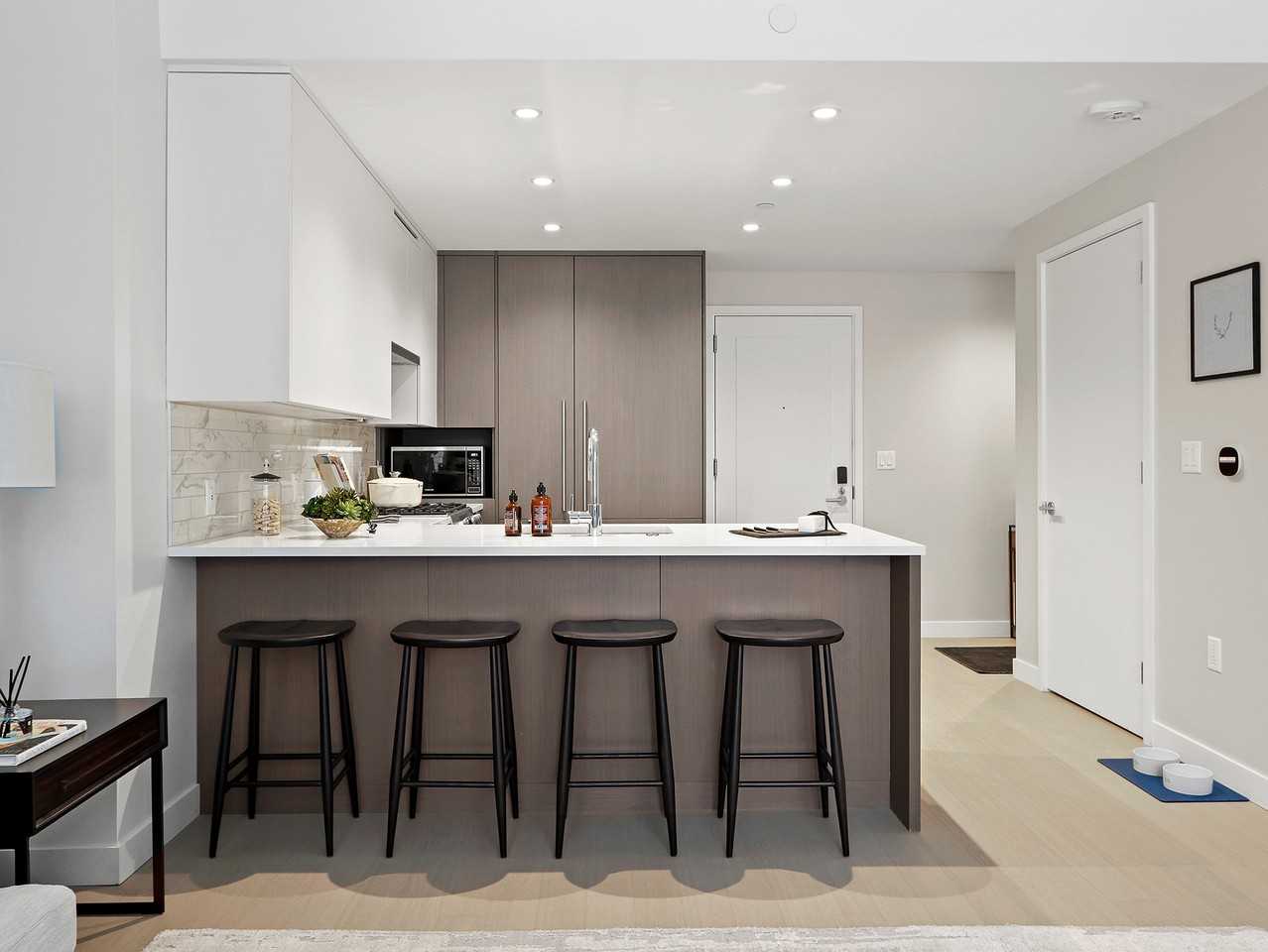 The Harris - Photo 3 of 47