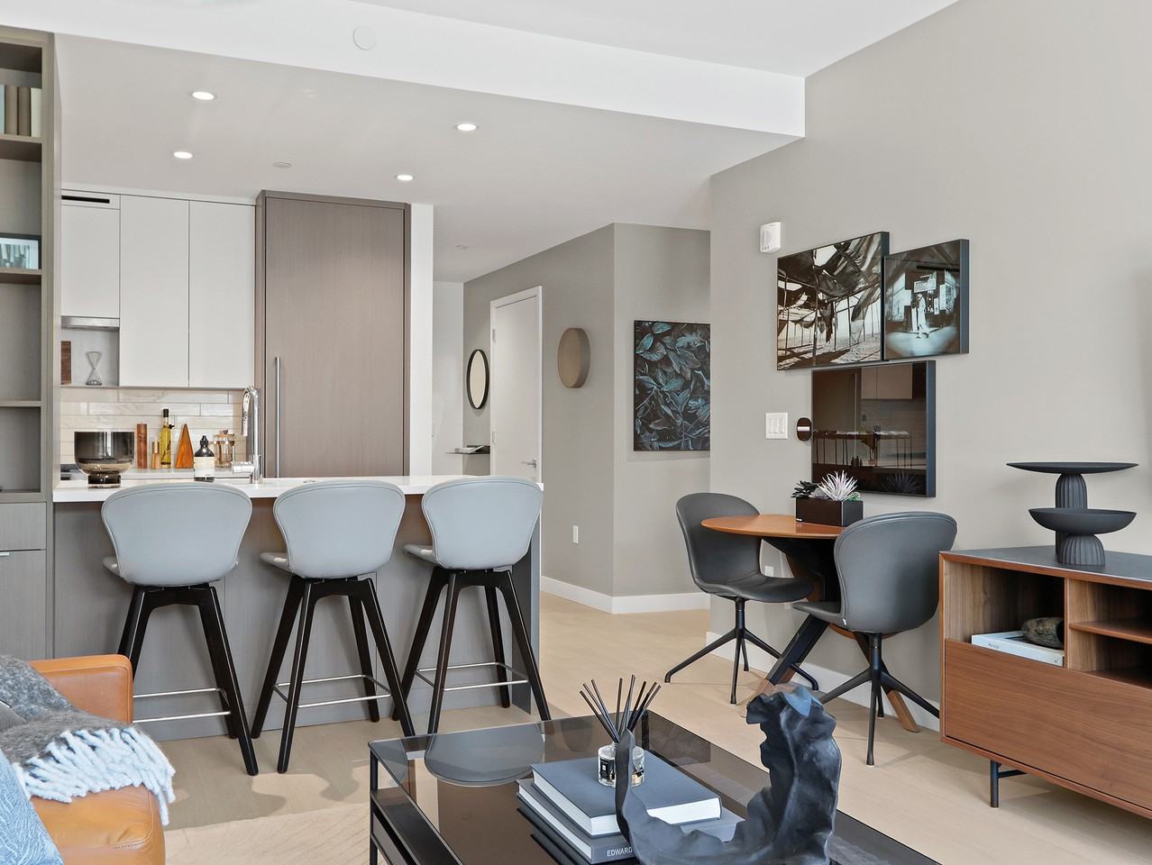 The Harris - Photo 4 of 45