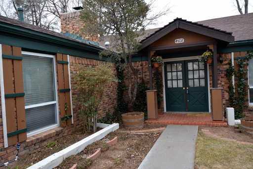 4108 Inca St NE - Photo 2 of 20