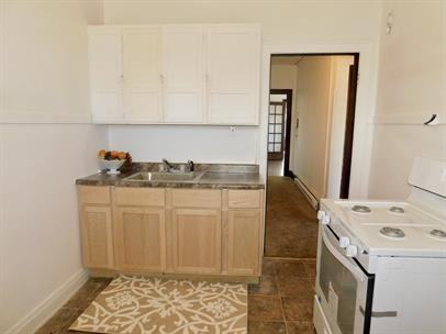 1153 Connecticut Street - Photo 2 of 8