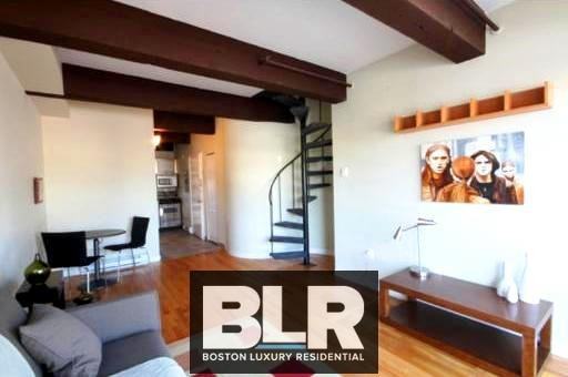 12 Stoneholm St #3Bed