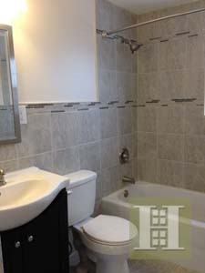 932 Jena Ct #2 - Photo 3 of 4