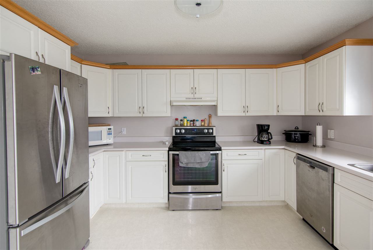 5205 53 Ave #1 - Photo 2 of 10