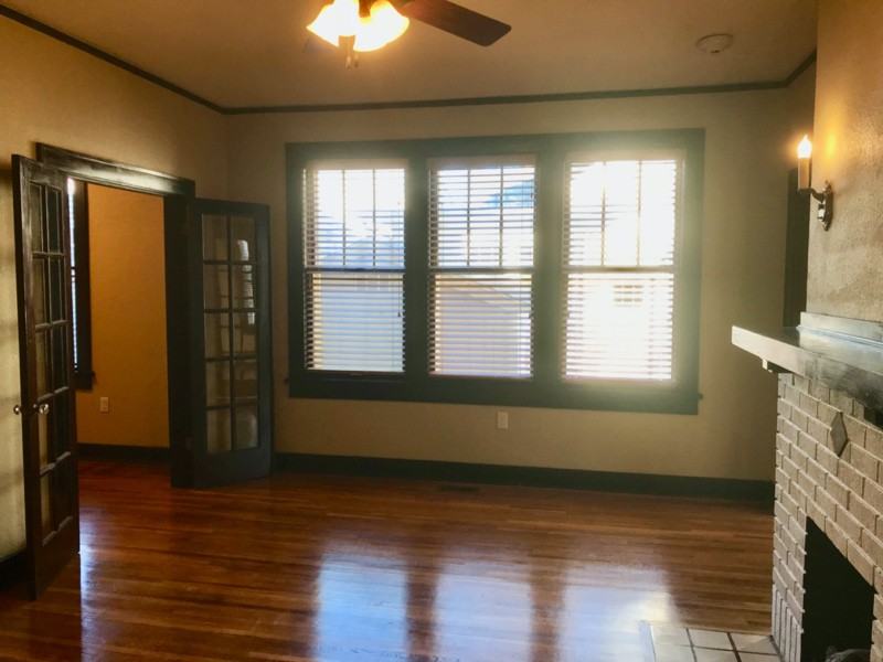 616 E 7th St - Photo 7 of 19