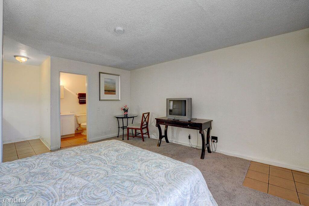 Siegel Suites - Las Vegas Blvd - Photo 2 of 10