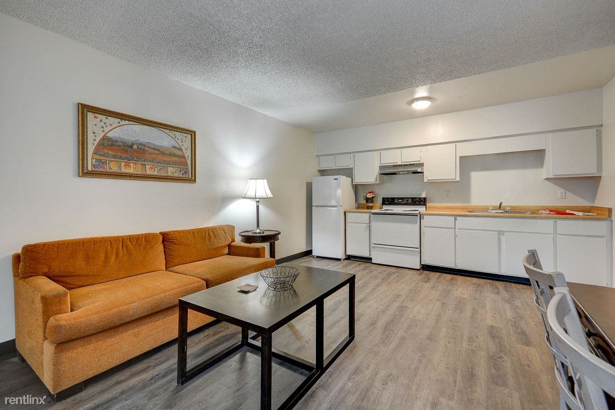 Siegel Suites - Craig - Photo 3 of 16