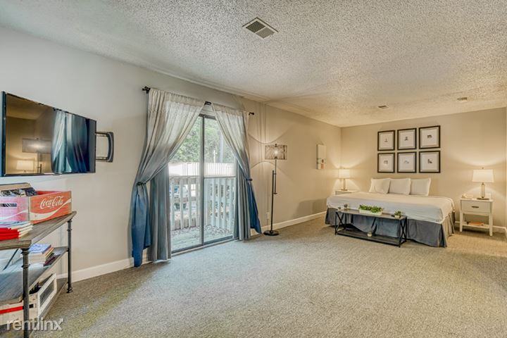 Siegel Select- Columbia - Photo 2 of 17