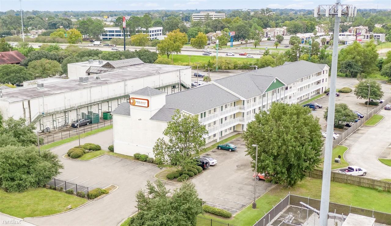 Siegel Select Baton Rouge - Photo 3 of 15