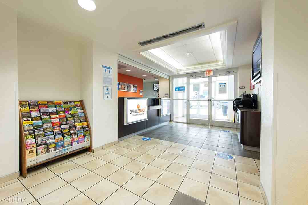 Siegel Select New Orleans - Photo 3 of 9