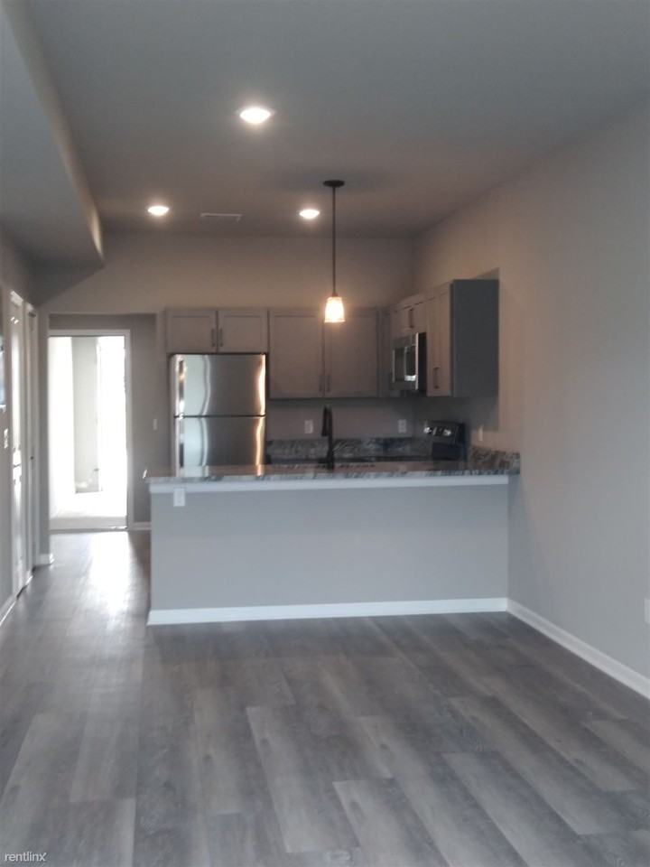 1241 E. Woodward Heights Blvd - Photo 2 of 16