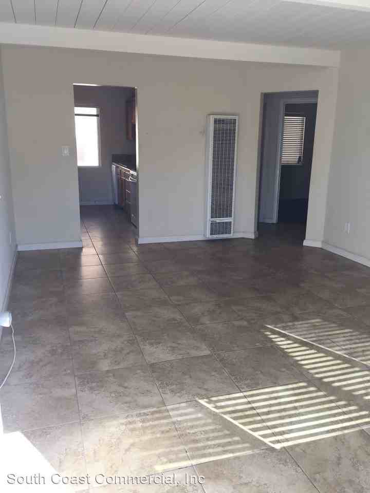 120-126 Date Ave - Photo 2 of 6