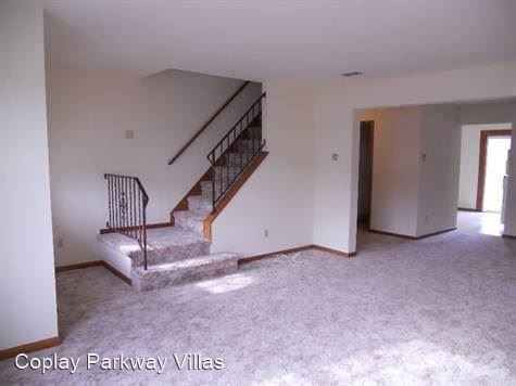 1122 Bernice Drive - Photo 3 of 7