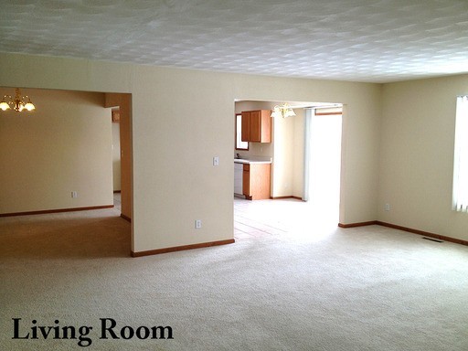 11293 Jasmine Dr - Photo 3 of 40