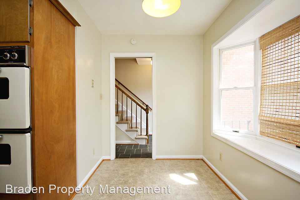 148 Brandywine Ct - Photo 2 of 14