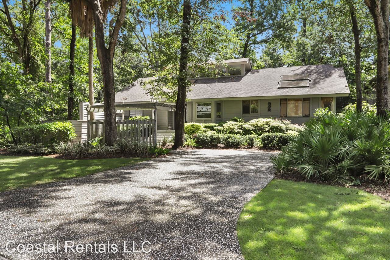 5 Evergreen Ln, Hilton Head Island, SC 29928 3 Bedroom Apartment for