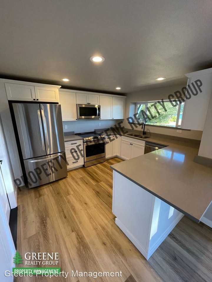 3124 Madrona Beach Rd Nw #B