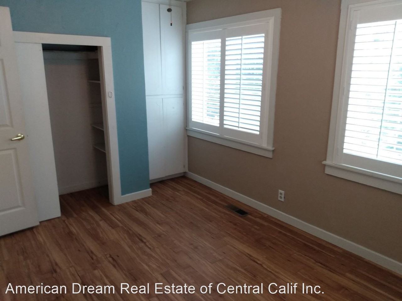 19816 Excelsior Ave - Photo 3 of 9