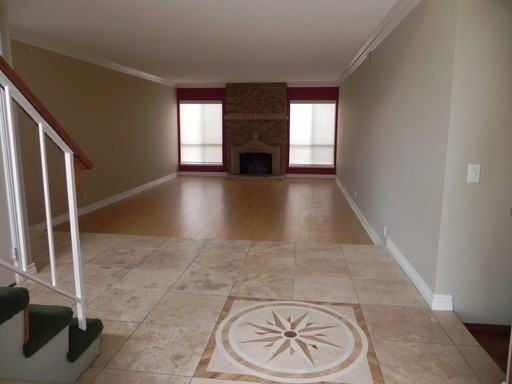 1811 Capstan Dr - Photo 2 of 36