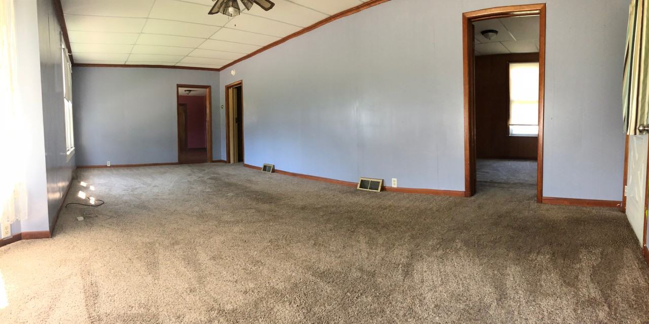103 Center Street - Photo 3 of 9
