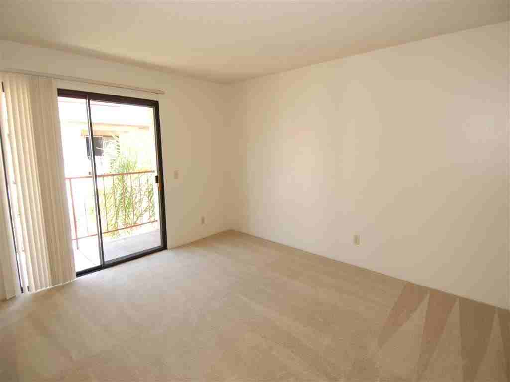 Fashion Hills Terrace Apartments - Photo 2 of 21