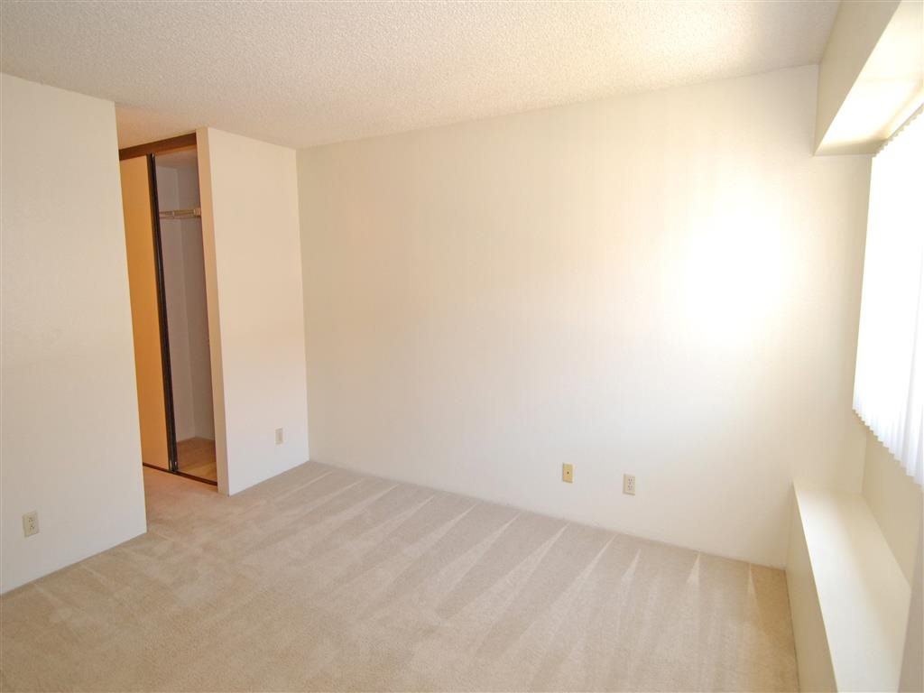 Fashion Hills Terrace Apartments - Photo 3 of 21