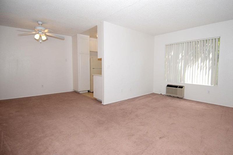 THE GROVE APARTMENTS - Photo 3 of 19