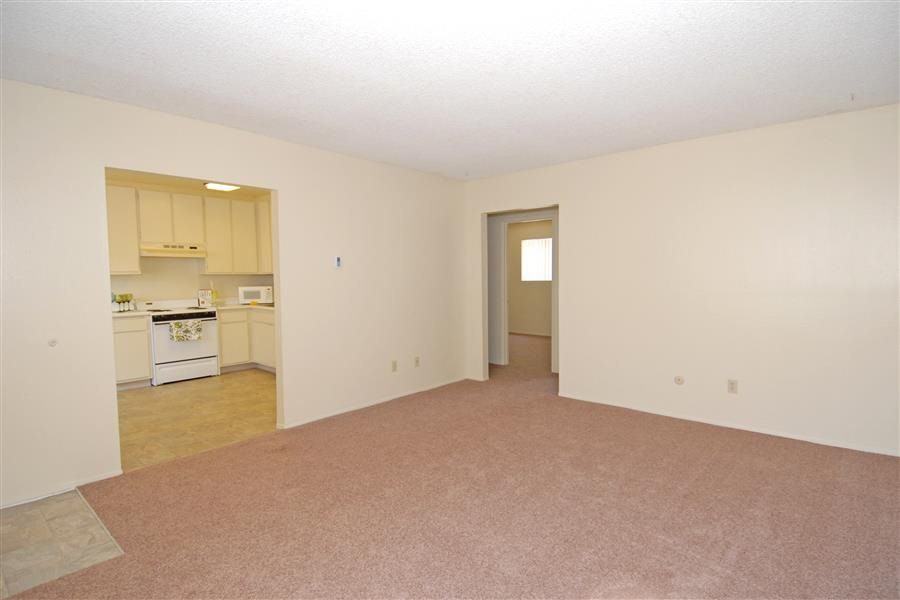 Kenwood Gardens Apartments - Photo 2 of 29