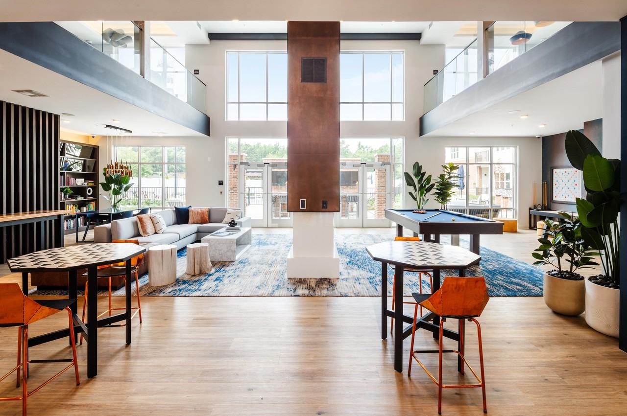 99 Bridge - Photo 2 of 45