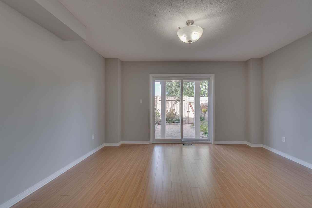 14 Stonewood Street - Photo 3 of 22