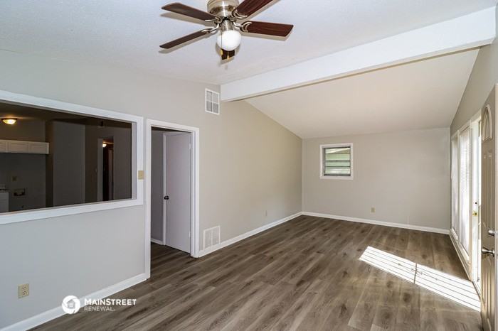 3009 Carvel St - Photo 3 of 15